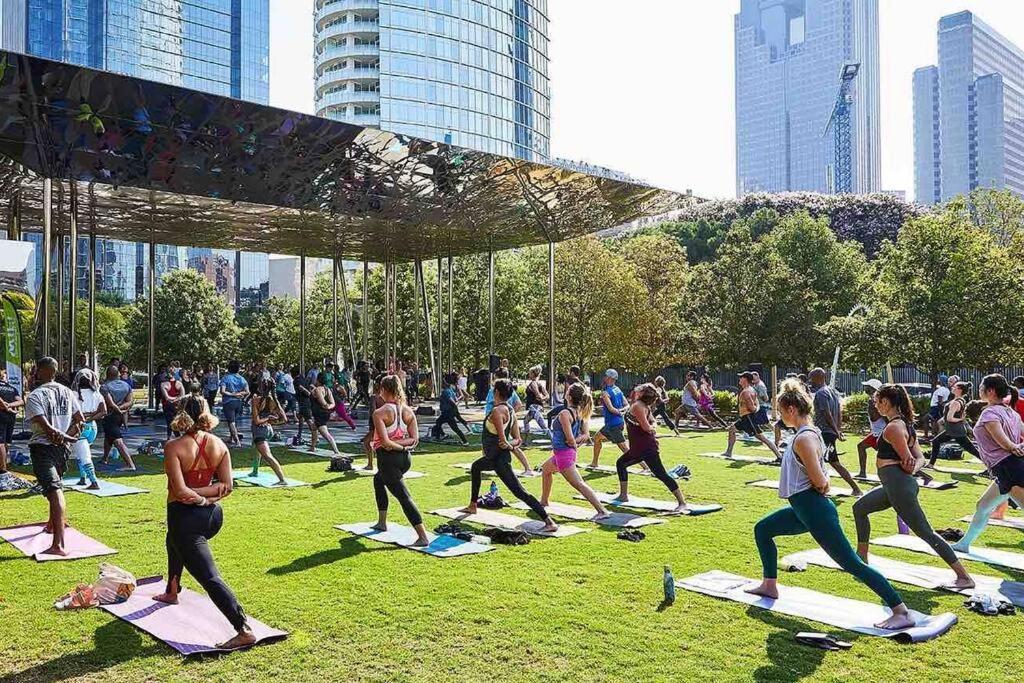 댈러스 Luxe Travel Retreat Near Deep Ellum 아파트 외부 사진